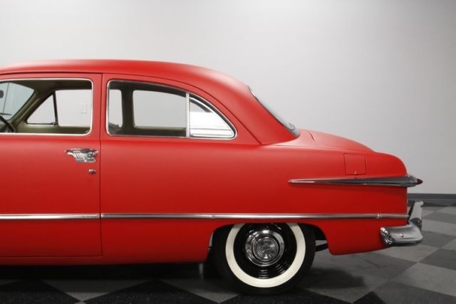 1951 Ford Custom Sedan - photo 13