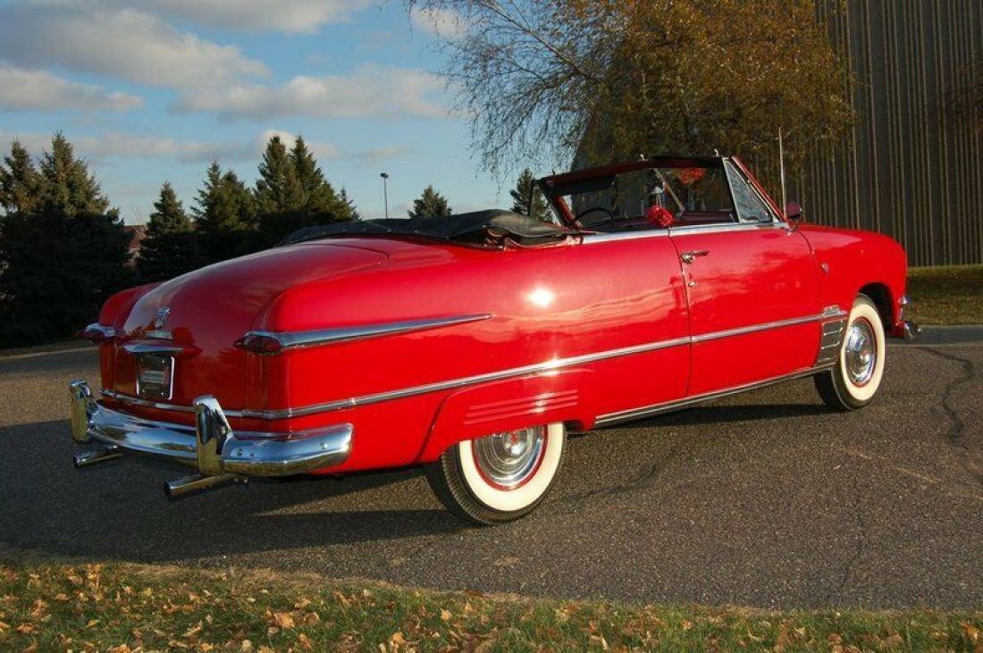 1951 Ford Deluxe 2 Door Convertible - photo 11