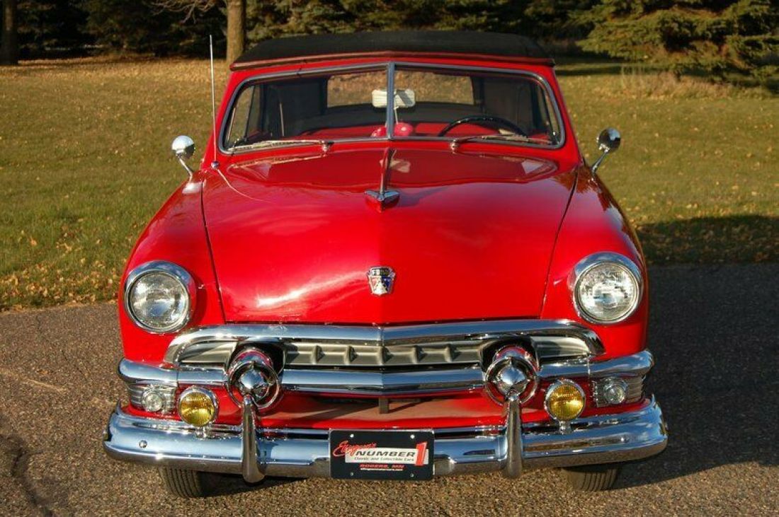 1951 Ford Deluxe 2 Door Convertible - photo 12