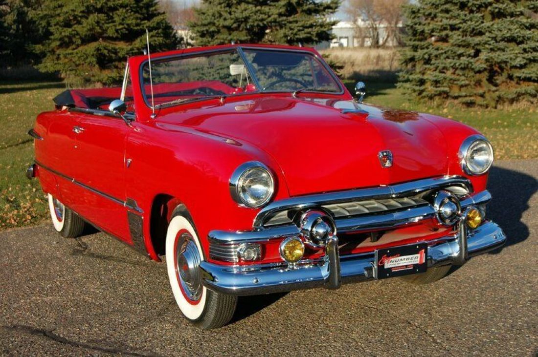 1951 Ford Deluxe 2 Door Convertible - photo 4