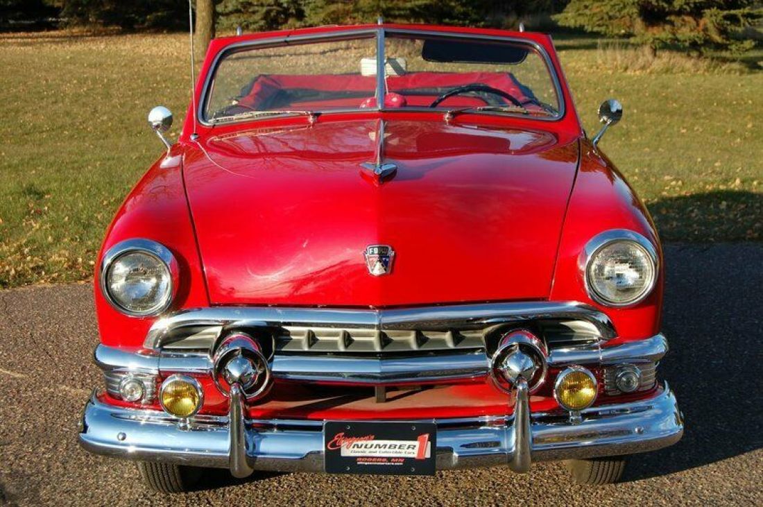 1951 Ford Deluxe 2 Door Convertible - photo 8