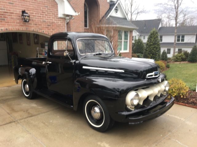 1951 Ford F-1 pickup beautiful ground up restoration flathead engine!!! 1951 Ford 1/2 Ton Pickup
