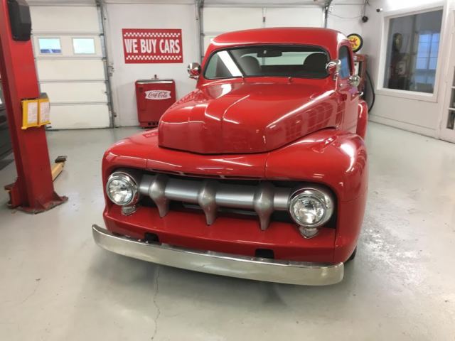 1951 Ford F-100 custom - photo 3
