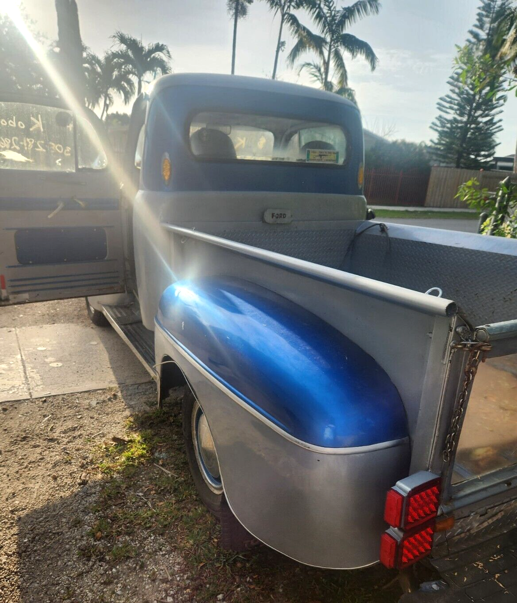 1951 Ford 1-Series Short Bed Pickup 5.0 V8! - photo 3