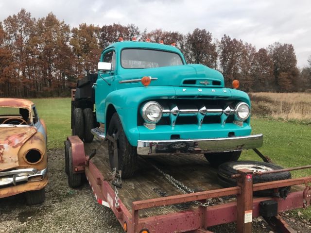 1951 Other Makes F4 Ford truck - photo 3