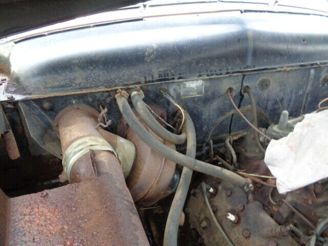 1951 Ford Deluxe - photo 10