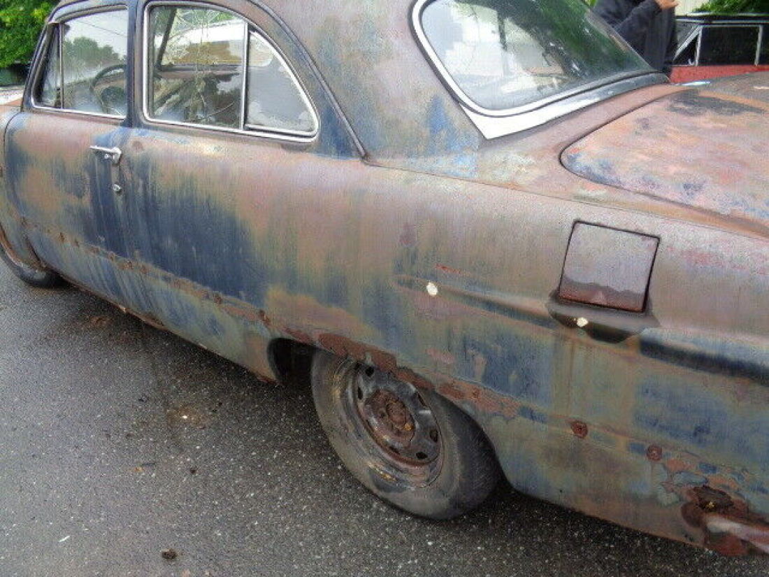 1951 Ford Deluxe - photo 5