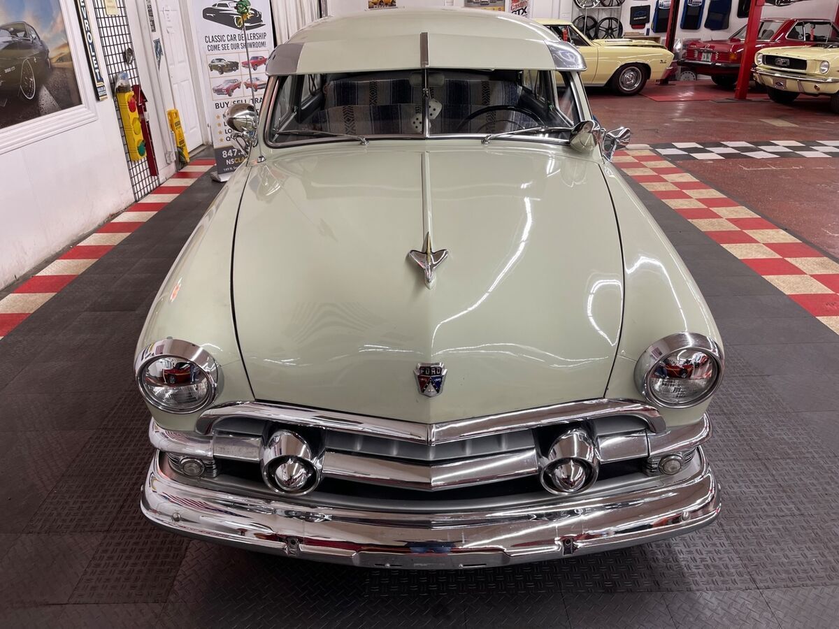 1951 Ford Hot Rod / Street Rod - CUSTOM SEDAN - 302 V8 ENGINE - - photo 5