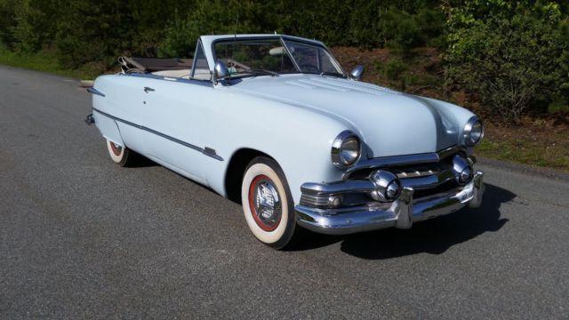 1951 Ford Fairlane - photo 11