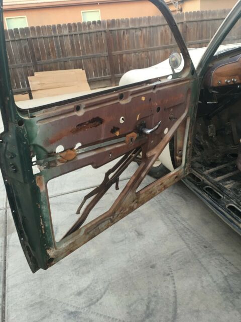 1951 Ford Country Squire - photo 13