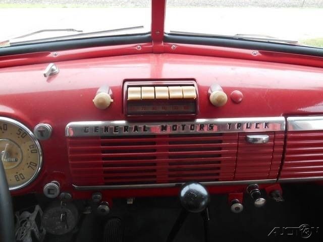 1951 GMC 450 Deluxe Cab w/Hydraulic Lift Bed - photo 5