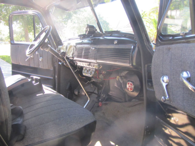 1951 GMC Base pickup - photo 12