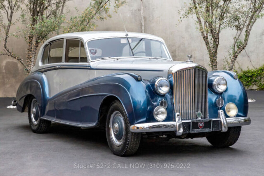 1951 Bentley Mark VI H.J. Mulliner Saloon