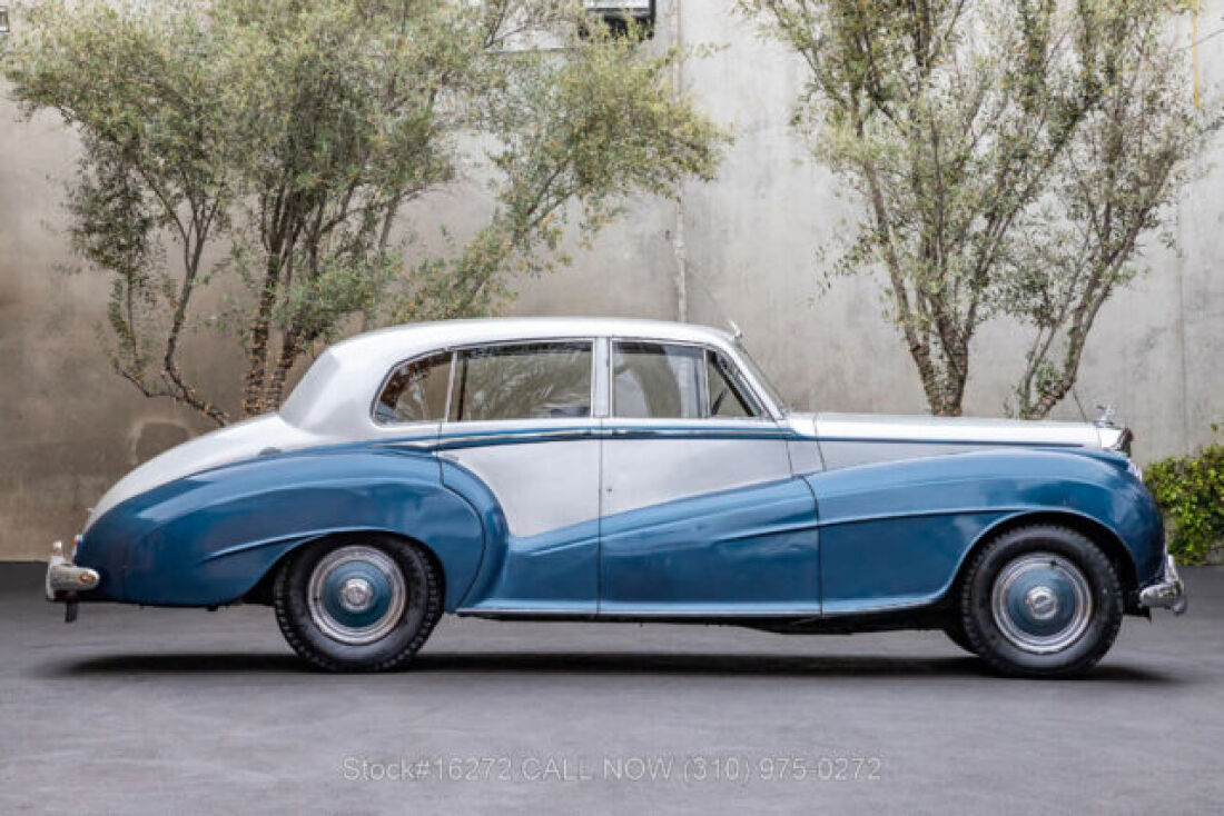 1951 Bentley Mark VI H.J. Mulliner Saloon - photo 5