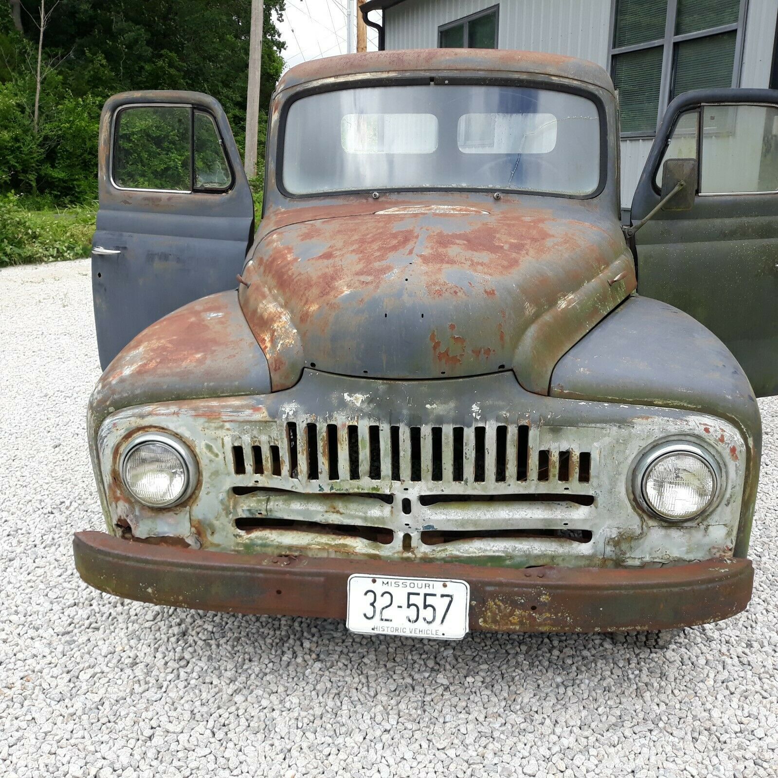 1951 International Harvester L110 l-110 - photo 10