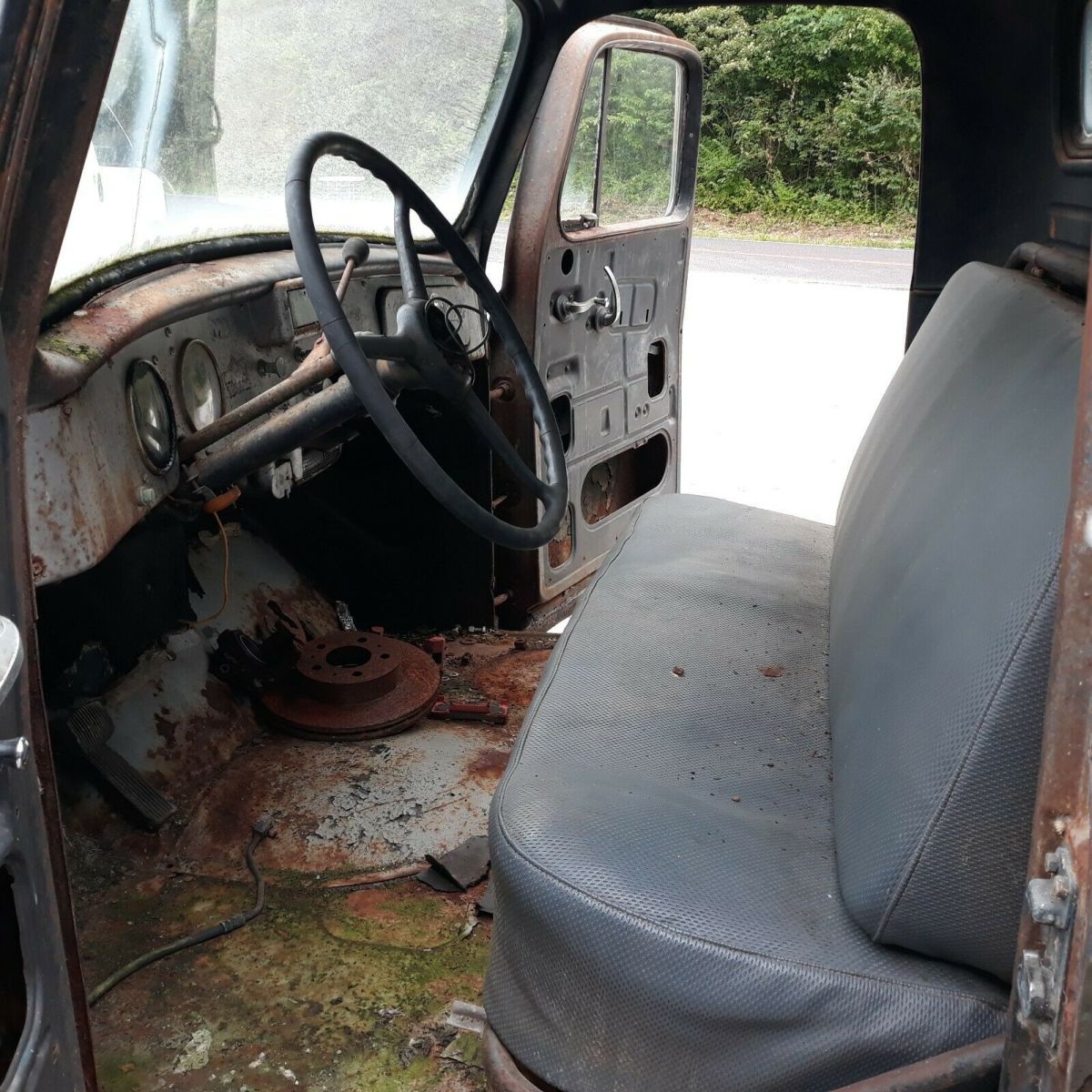 1951 International Harvester L110 l-110 - photo 8