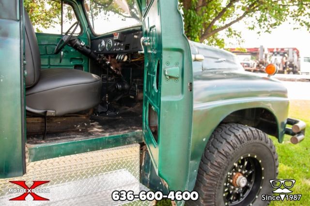 1951 International Harvester L 162 L-162 4x4 Stake Bed Truck - photo 13
