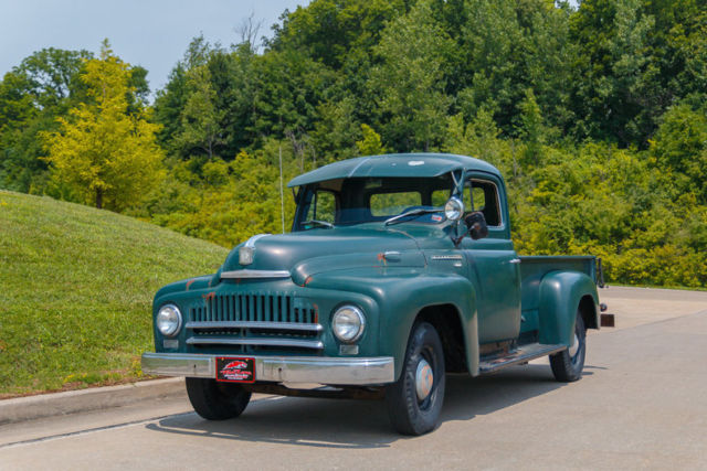1951 International Harvester L-110 Pickup - photo 3