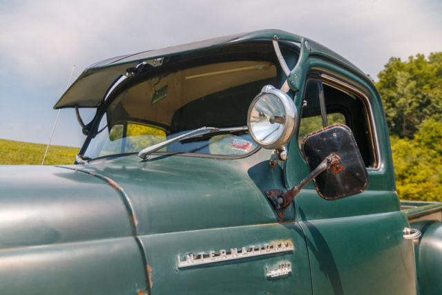 1951 International Harvester L-110 Pickup - photo 5