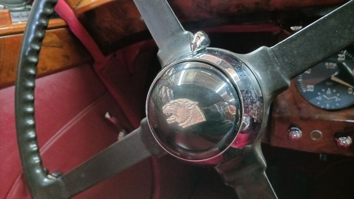1951 Jaguar MKV - photo 12