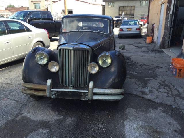 1951 Jaguar Saloon