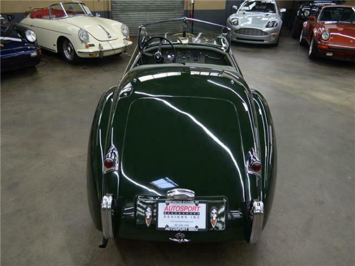 1951 Jaguar XK-120 Roadster - photo 10