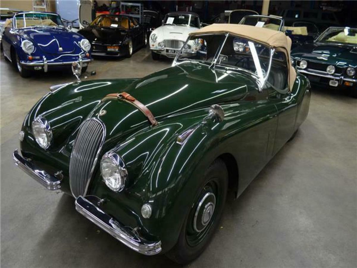 1951 Jaguar XK-120 Roadster - photo 6