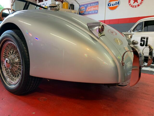 1951 Jaguar XK XK120 Restomod Roadster SEE VIDEO! - photo 5
