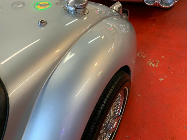 1951 Jaguar XK XK120 Restomod Roadster SEE VIDEO! - photo 9