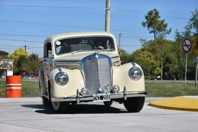 1951 Mercedes-Benz 220 S W187 - photo 2