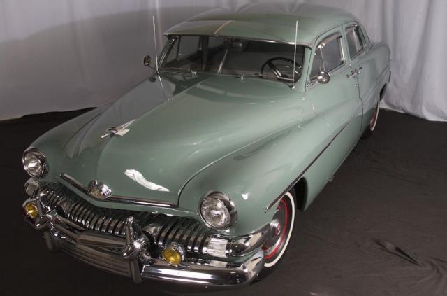 1951 Mercury 4 door sedan -- - photo 4