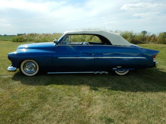 1951 Mercury Convertible - photo 2