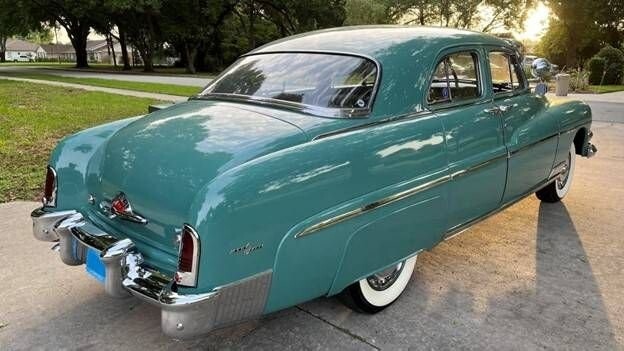 1951 Mercury Eight Restored, Flathead V8, Merc-O-Matic, Dual Exhaust, Lowered - photo 10