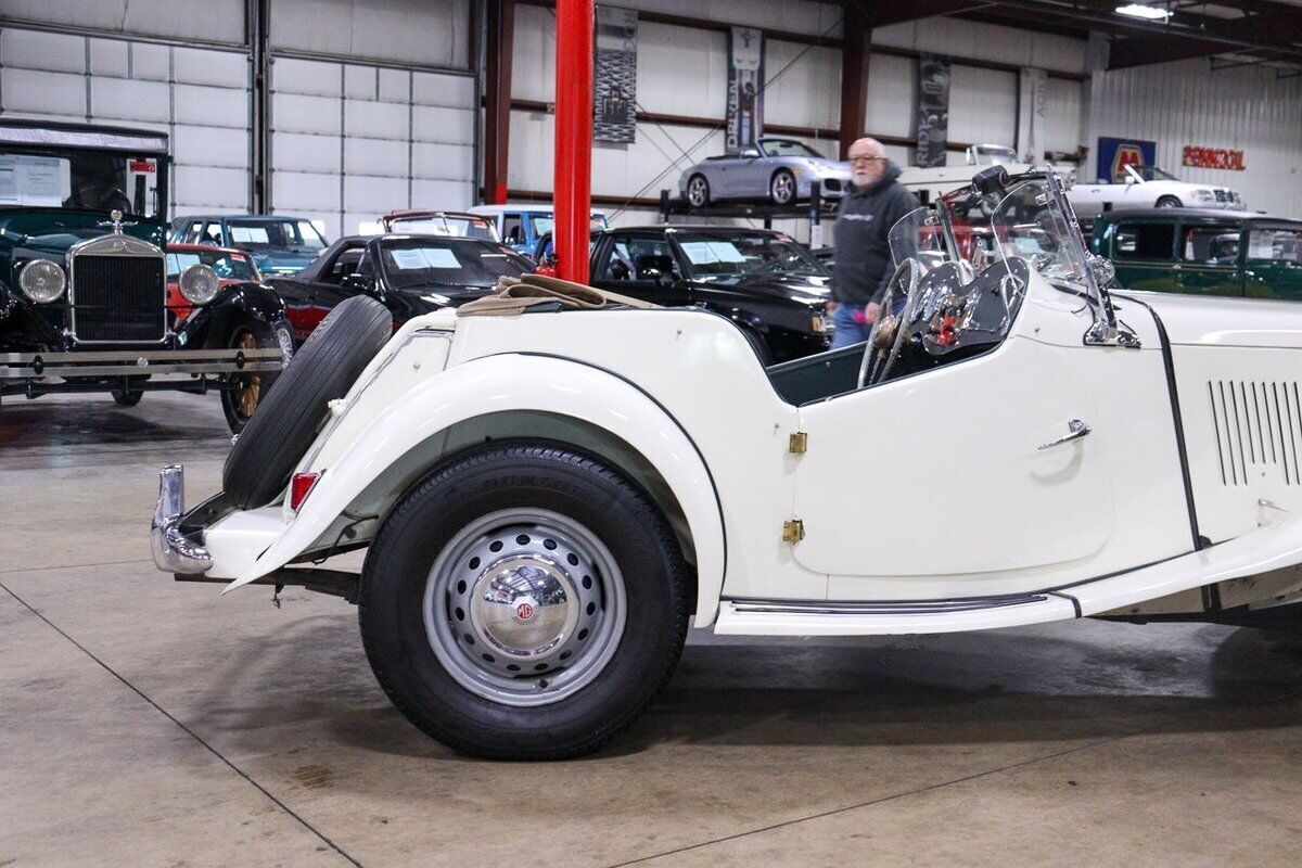 1951 MG T-Series Convertible - photo 8