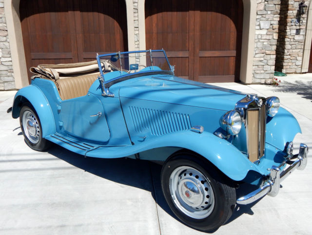 1951 MG TD Midget 2-Door Roadster British Sports Car - Restored 1951 MG T-Series