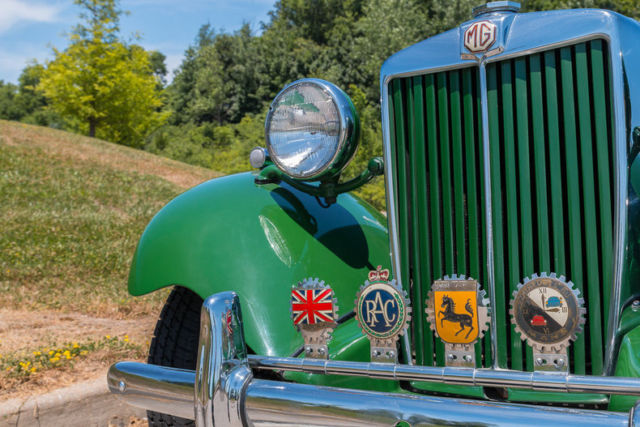 1951 MG TD Roadster - photo 2