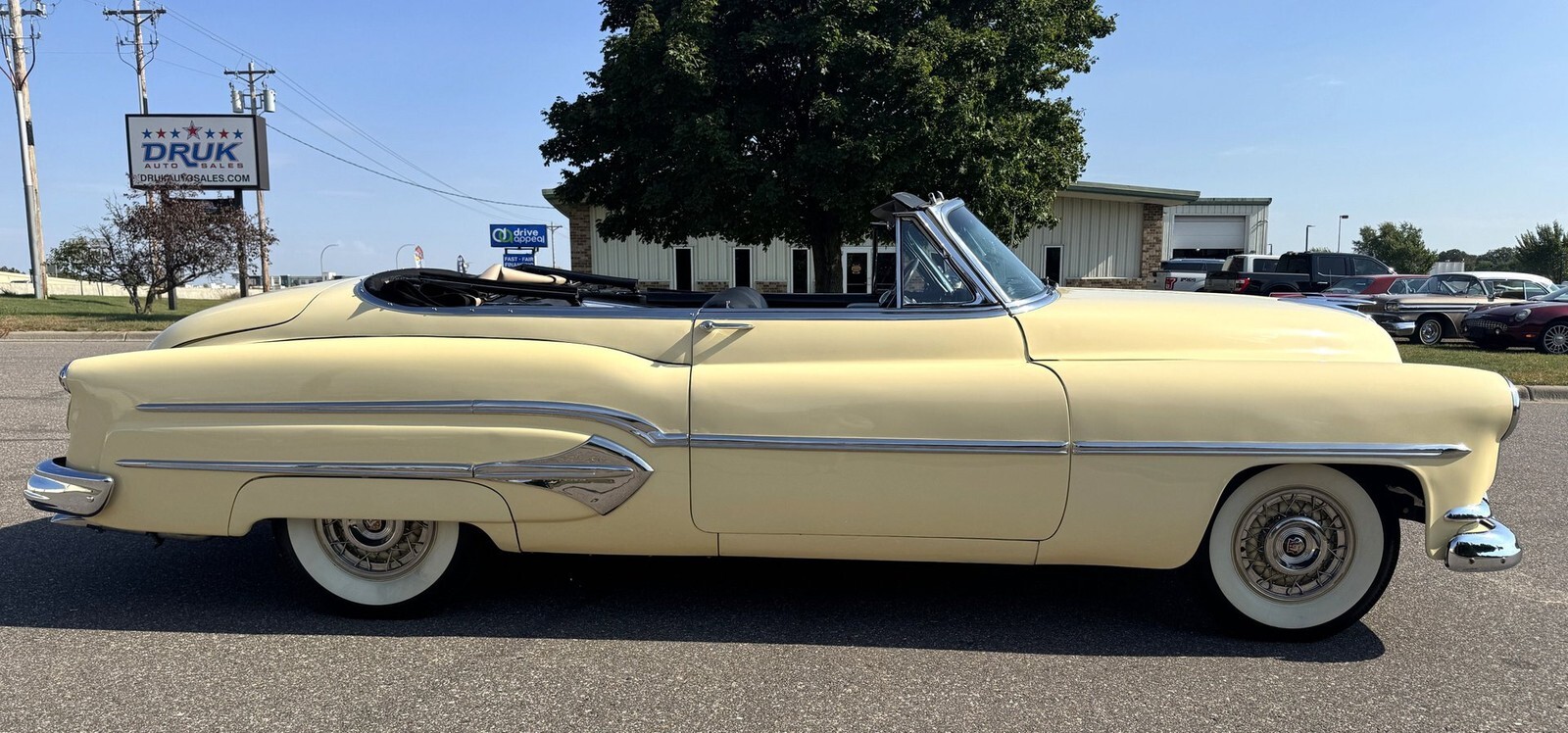 1951 Oldsmobile 98 Deluxe Convertible - photo 2