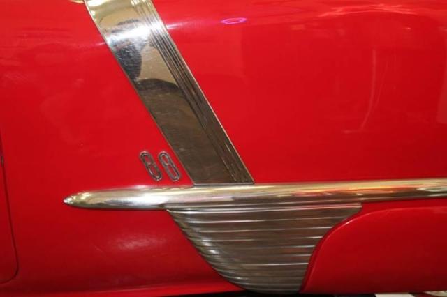 1951 Oldsmobile Eighty-Eight Rocket - photo 3