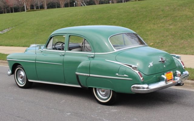 1951 Oldsmobile Rocket 88 -- - photo 3