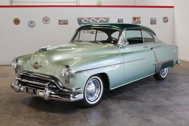 1951 Oldsmobile Eighty-Eight Holiday - photo 2