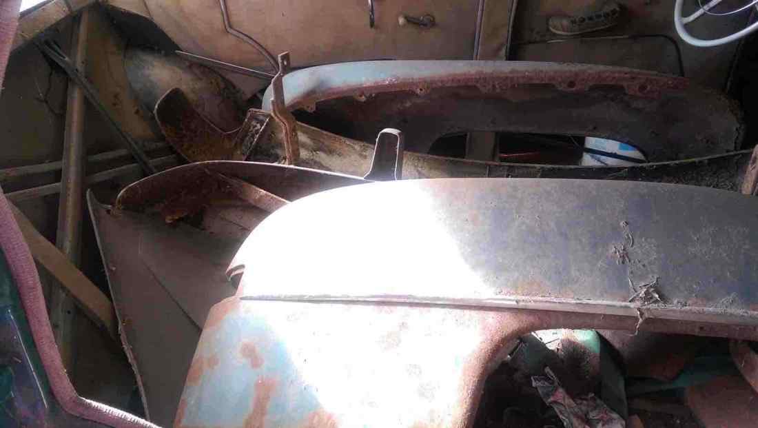 1951 Plymouth Cranbrook stainless steel and chrome - photo 9