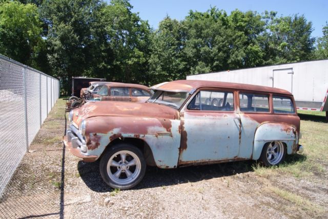 1951 Plymouth Suburban