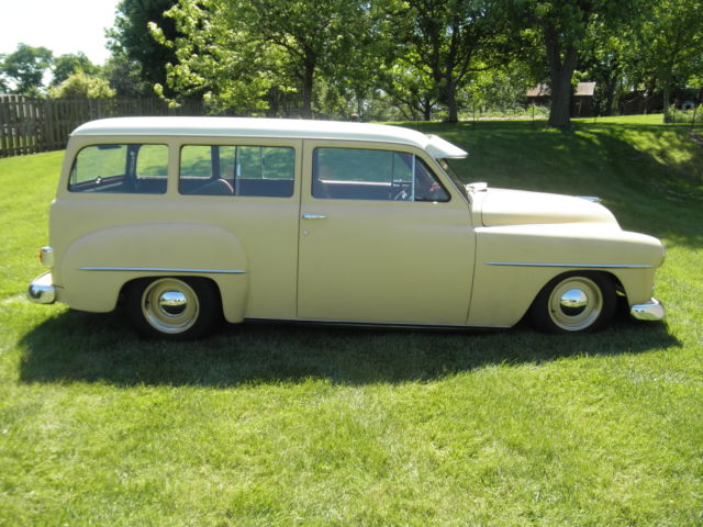 1951 Plymouth Suburban