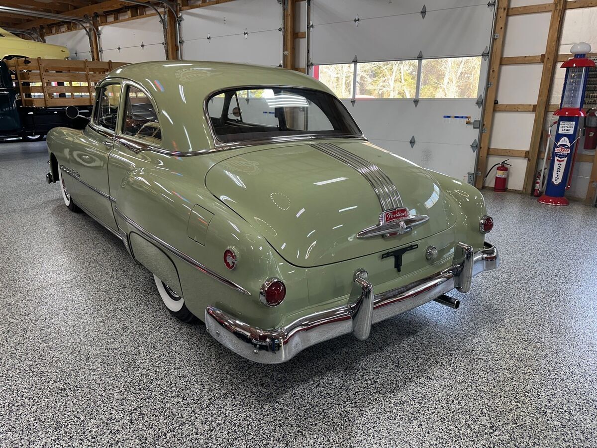 1951 Pontiac Chieftain Super Eight 2dr Automatic - photo 10