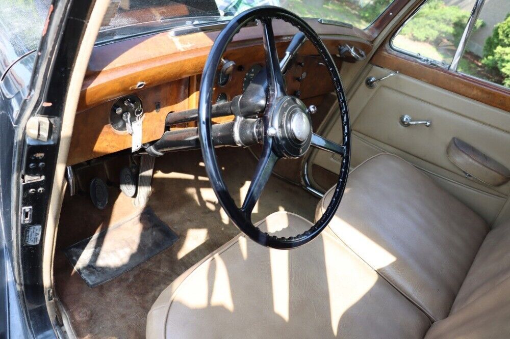 1951 Rolls-Royce Silver Dawn LHD - photo 9