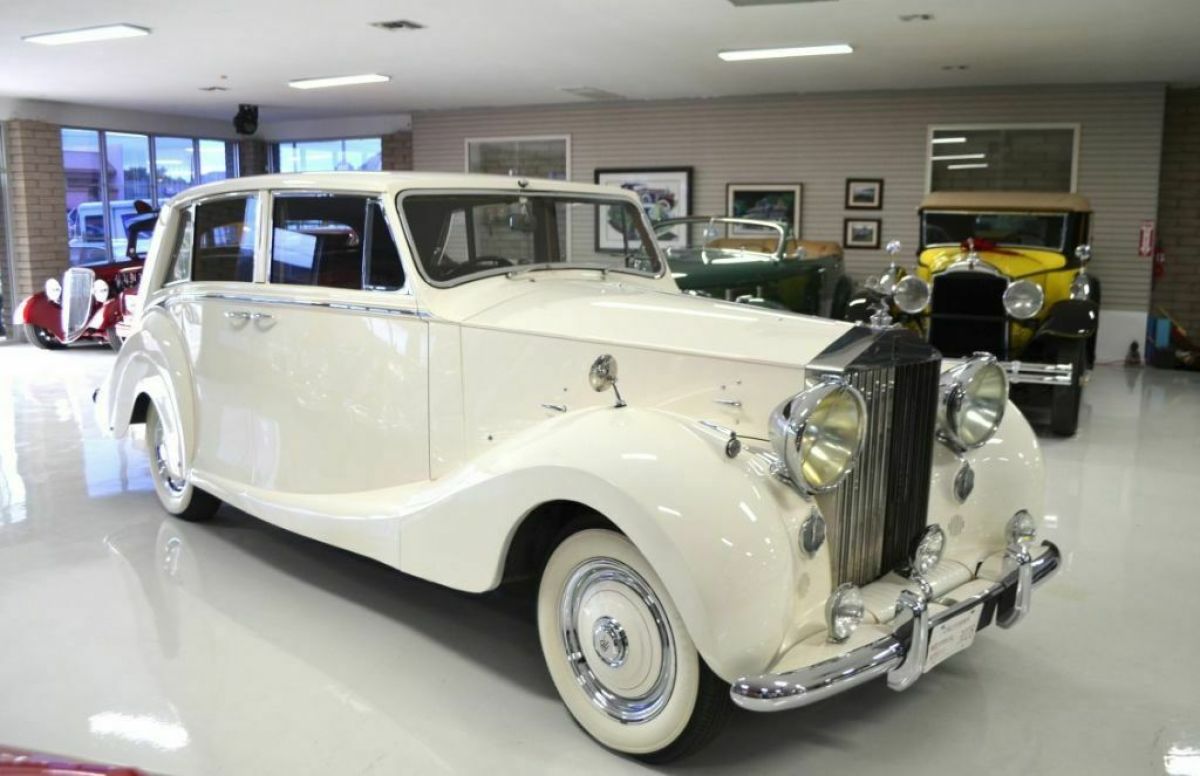 1951 Rolls-Royce Silver Wraith - photo 3