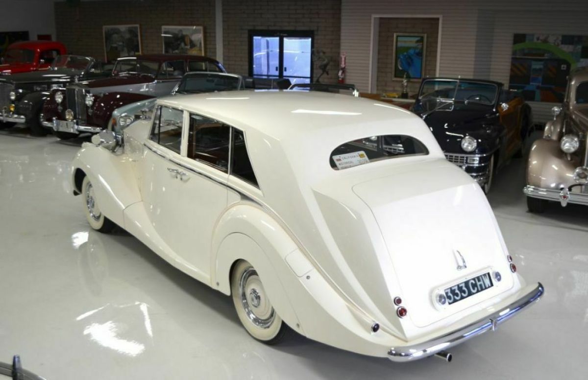 1951 Rolls-Royce Silver Wraith Hooper Touring Limousine - photo 8