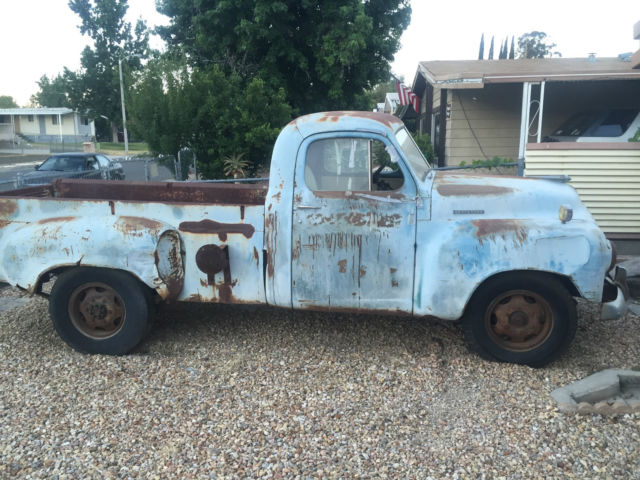 1951 Studebaker 2R11 Base Standard Cab Pickup 2-Door - photo 2