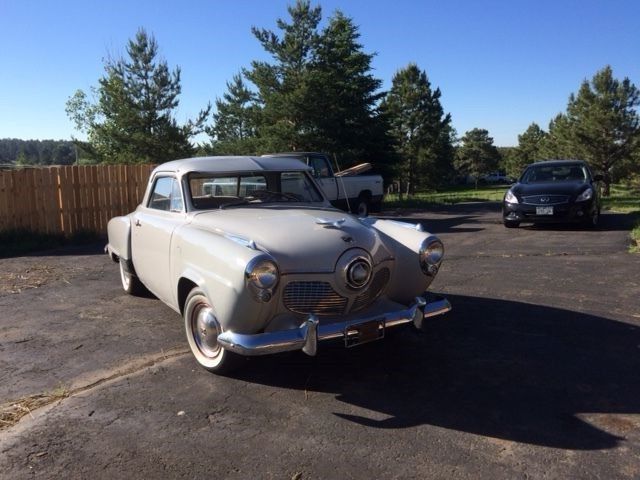 1951 Studebaker Champion Starlight Coupe 1951 Studebaker hapion Starlight Coupe