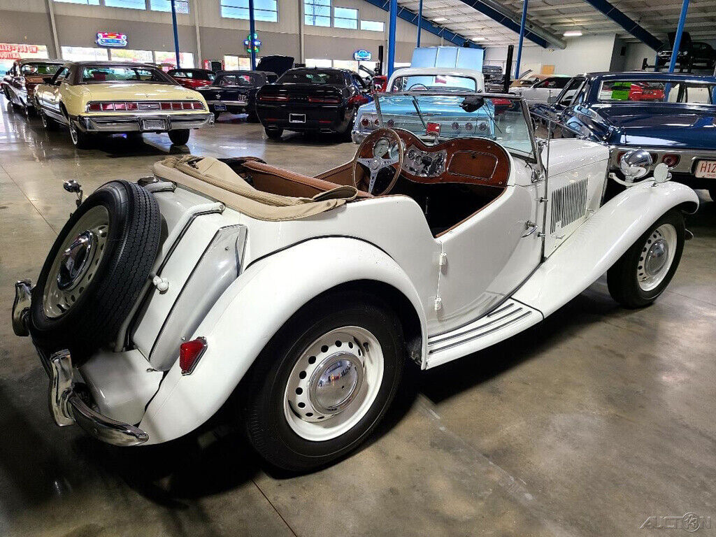 1951 MG Roadster - photo 4